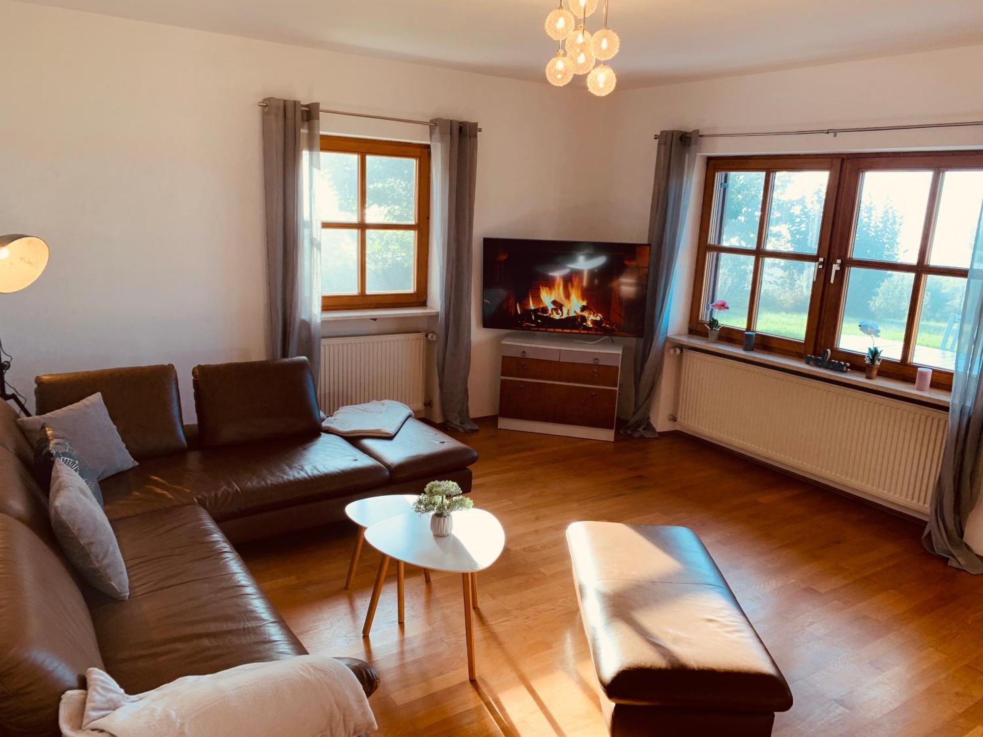 Adlerhorst, 4 Schlafzimmer, Blick In Die Alpen, Parkplatz Thyrnau Exteriör bild