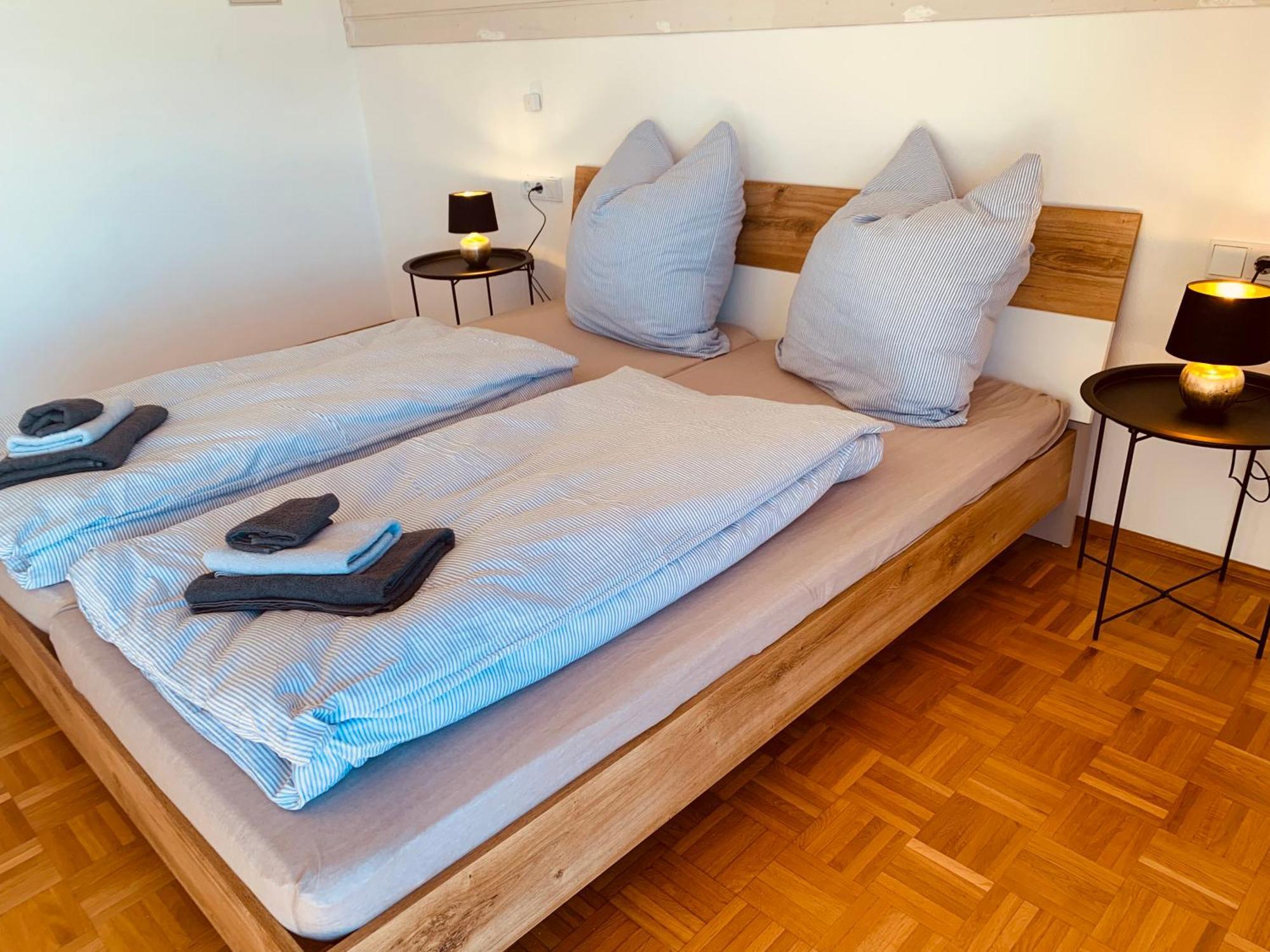 Adlerhorst, 4 Schlafzimmer, Blick In Die Alpen, Parkplatz Thyrnau Exteriör bild